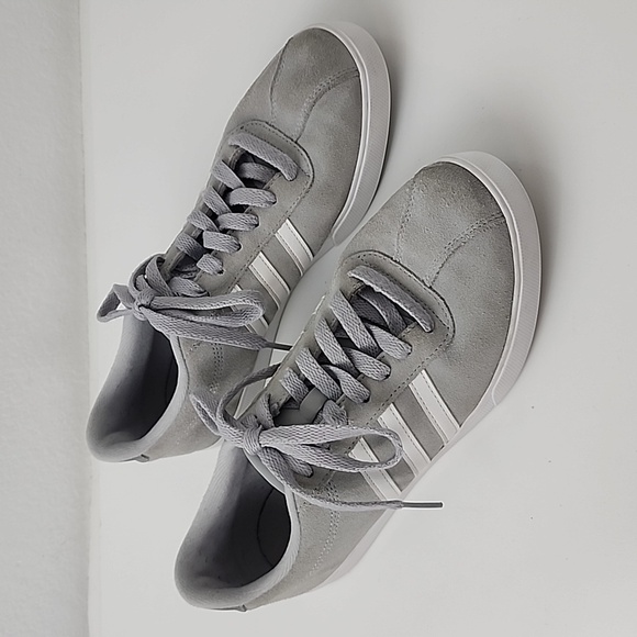 Adidas neo AW4209 Shoes Size 8 Gray White - Picture 1 of 16